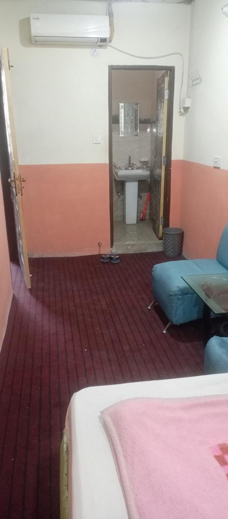 New Pak Royal Hotel Lahore Buitenkant foto